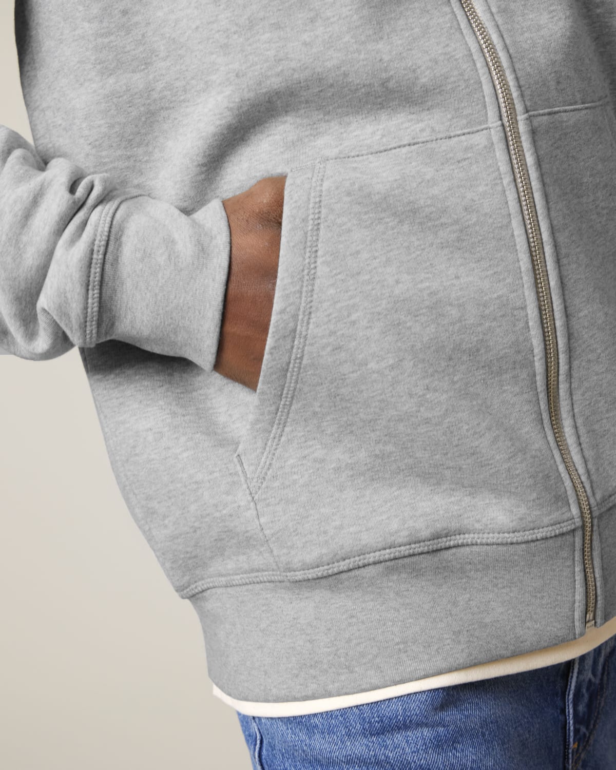 SWEAT ZIPPÉ PARIS